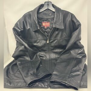 Wilsons Leather vintage Black Jacket men’s size extra large, full zip preowned